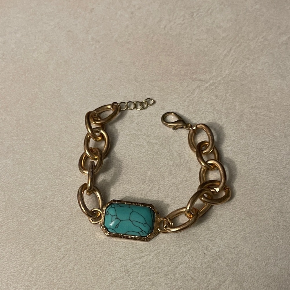 Gold Chain Bracelet with Turquoise Stone